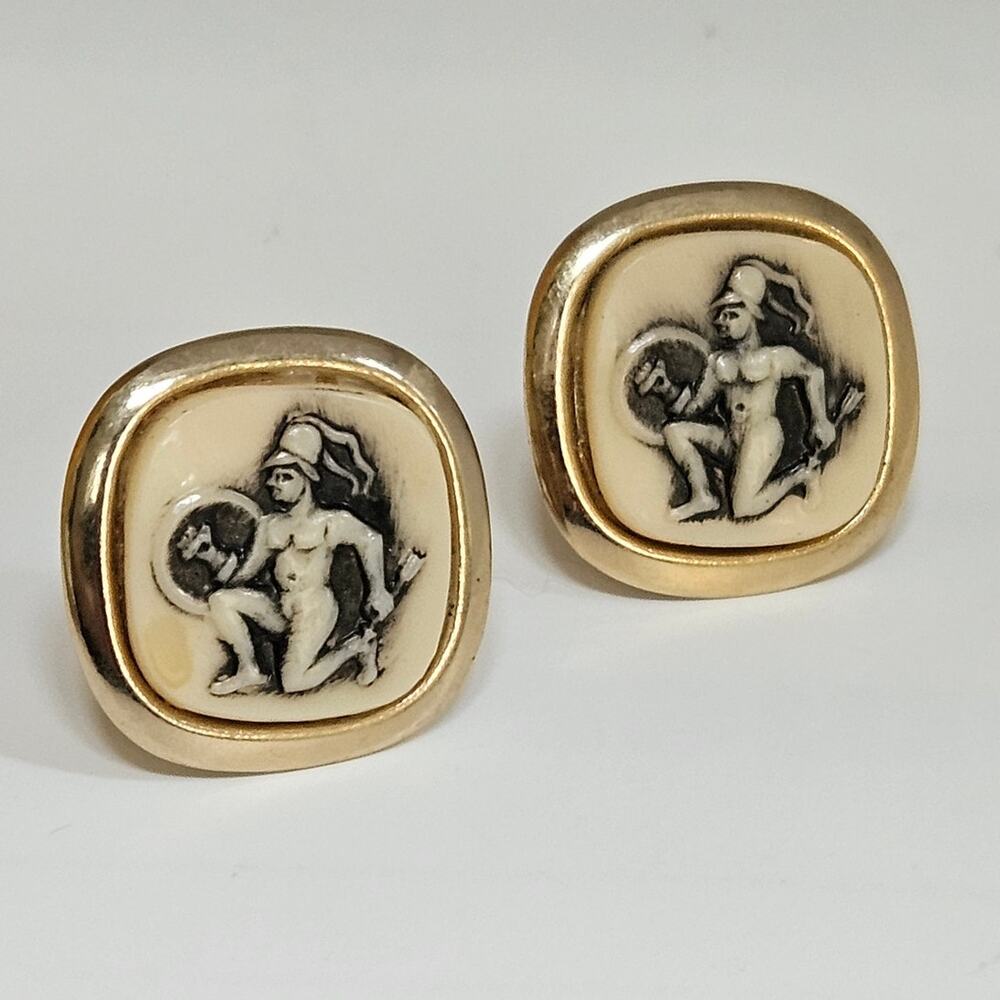 Vintage MCM Roman Warrior Cameo Cufflinks | Ivory Black Intaglio Style